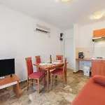 شقة 5 Bedroom Beautiful In